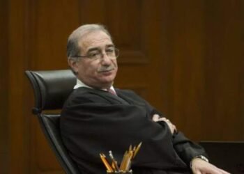 Presentarán un juicio político ante Pérez Dayán porque se extralimitó