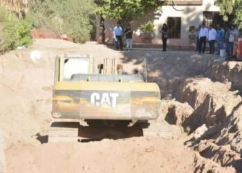 Durazo anuncia inversión para reparar drenaje y escasez de agua en Navojoa