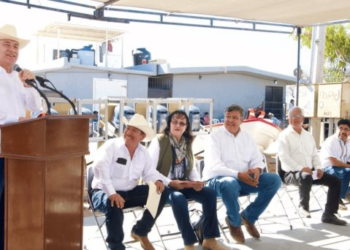 Entregan obra y equipamiento para el desarrollo pesquero en SIRM