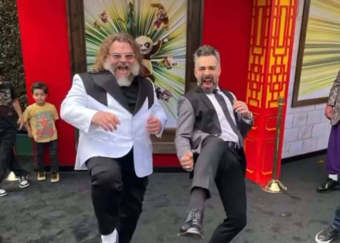 ¡Po en inglés y español, juntos en la premiere de Kung Fu Panda 4!