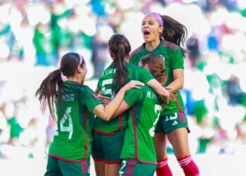 Selección femenil mexicana avanza a semifinales en Copa Oro de la Concacaf.