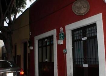 Cadeneros de bar golpean a un joven hasta dejarlo inconsciente