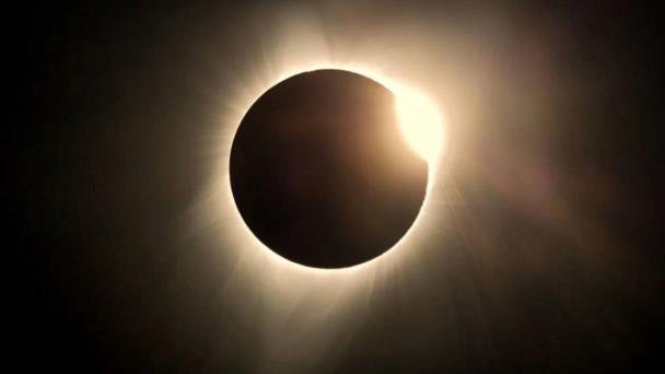 En este estado se suspenderán las clases por el eclipse solar En este estado se suspenderán las clases por el eclipse solar
