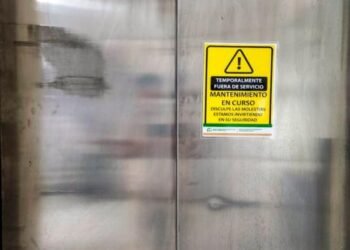 Cae elevador de clínica particular en Los Mochis; deja 3 lesionados