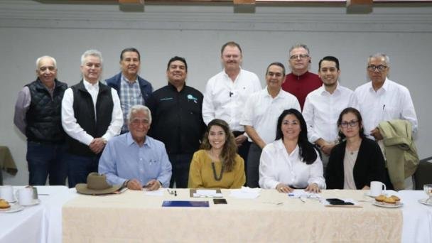 Ernesto Gándara aborda problemáticas sobre el sistema de salud Ernesto Gándara aborda problemáticas sobre el sistema de salud