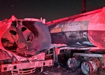 Se incendian dos pipas que transportaban combustible en Chiapas