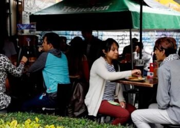 Estos son tus derechos como consumidor en restaurantes: Profeco