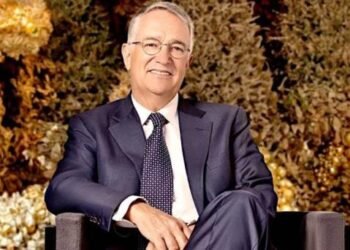 Salinas Pliego anuncia demanda contra 4T