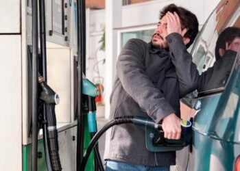 Gastos del auto que se pueden deducir ante el SAT en 2024