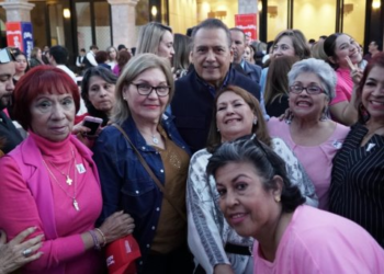 Se reúne Manlio Fabio Beltrones con mujeres cajemenses