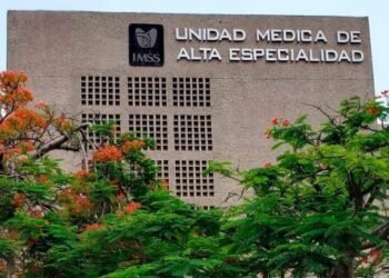 Hallan sin vida a enfermero en clínica del IMSS