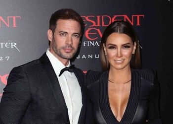 Elizabeth Gutiérrez confirma separación con William Levy y rompe en llanto.