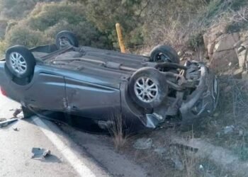 Accidente automovilístico en carretera Ímuris-Cananea