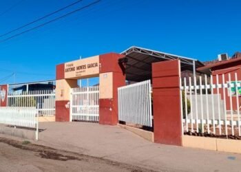 Registran afluencia regular de alumnos en la región ante eclipse solar