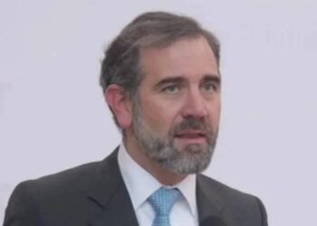 Lorenzo Córdova rechaza irregularidades en su gestión