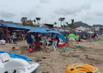 Visitan más de 65 mil personas San Carlos y Guaymas en Semana Santa