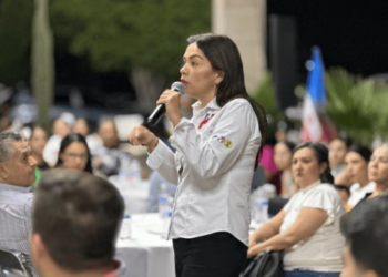 Isela Montes de Oca pide votar por ella y Astiazarán