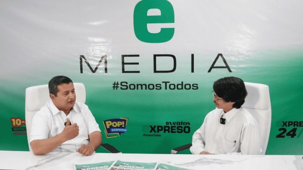 Jacobo Mendoza quiere ser el diputado aliado de la educación Jacobo Mendoza quiere ser el diputado aliado de la educación