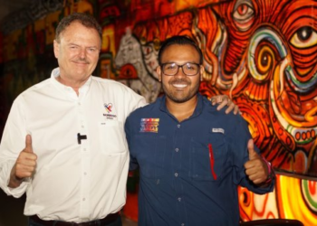 Luis Miguel Vargas entrega mural urbano en Las Lomas
