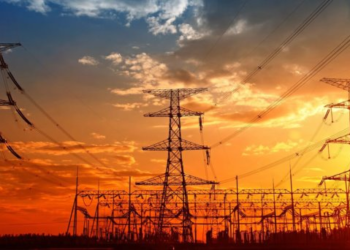 Colonia sin servicio de energía eléctrica en Hermosillo