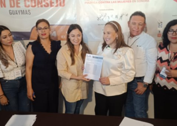 Karla Córdova, primer alcalde de Guaymas reelegido