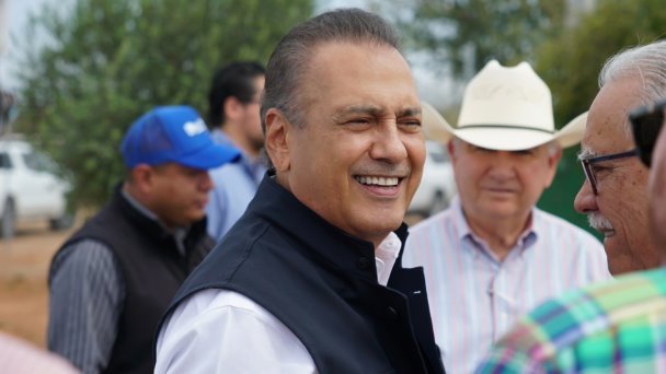Manlio Fabio Beltrones va al senado por primera minoría Manlio Fabio Beltrones va al senado por primera minoría