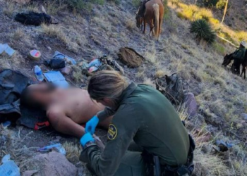Rescate de migrante en el desierto de Arizona