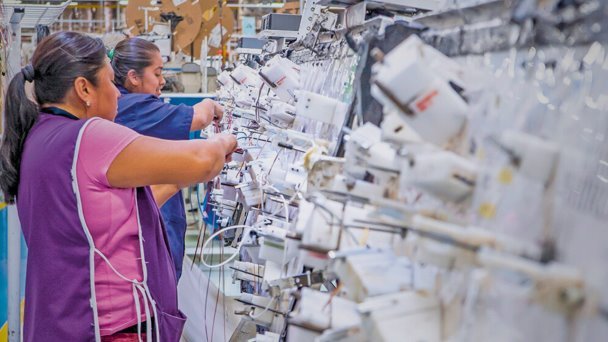 Tiene outsourcing tendencia a la baja Tiene outsourcing tendencia a la baja