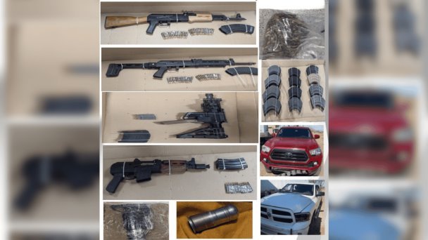 Aseguran arsenal de armas y vehículos en Benjamín Hill Aseguran arsenal de armas y vehículos en Benjamín Hill