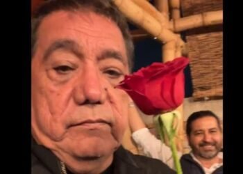 Félix Salgado Macedonio y su faceta como cantante