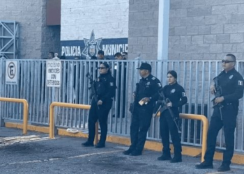 Suspenden a 200 elementos de la Policía Municipal de SLRC