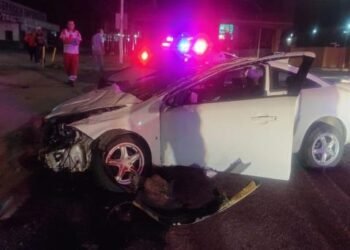 Accidente de Tránsito en Guaymas: Dos Lesionados