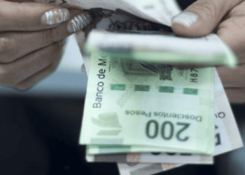 Regreso a clases agarra a padres sin efectivo: Banxico