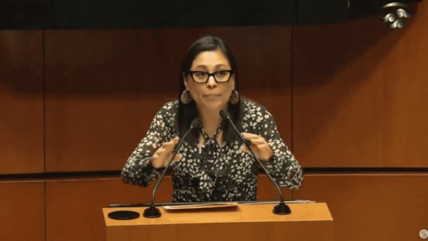 Diputada rompe en llanto por fin de sexenio de AMLO Diputada rompe en llanto por fin de sexenio de AMLO