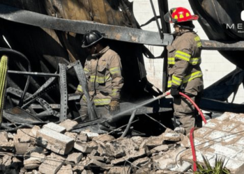 Bomberos de Hermosillo trabajaron más de 5 horas en incendio