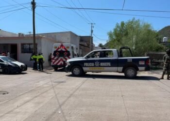 Adulto mayor muere mientras conduce moto