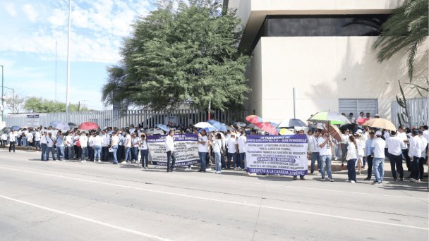 ¿Por qué se manifiestan trabajadores del Poder Judicial? ¿Por qué se manifiestan trabajadores del Poder Judicial?