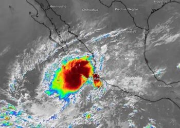 Autoridades de Los Cabos emiten alerta roja por la llegada de la tormenta tropical Ileana