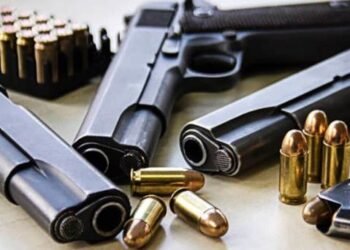 AMLO presenta iniciativa para expedir permiso de armas