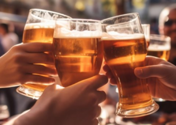 Crece consumo de cerveza entre semana en México: Kantar