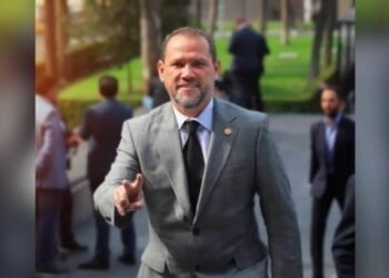 Detienen al padre del senador Daniel Barreda en Campeche