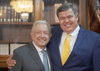 Octavio Almada se reúne con el Presidente AMLO