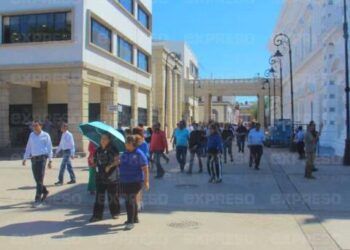 Evacúan Palacio de Gobierno de Sonora