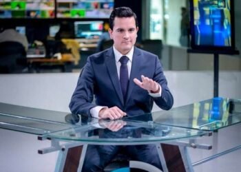 Gustavo Macalpin es despedido en vivo y causa controversia en redes sociales