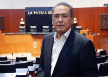 Manlio Fabio Beltrones se deslinda de dirigencia del PRI