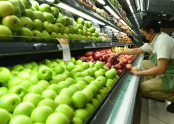 Sector comercio recorta brecha con la manufactura