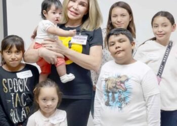 Rostros Felices celebra 20 años