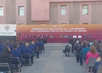 Se gradúan cadetes de la Universidad de la Seguridad Pública
