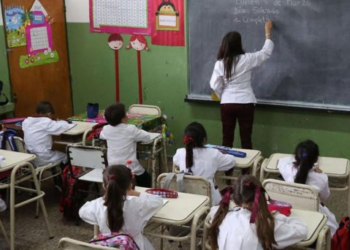 Más de 3.7 millones de menores están fuera de aulas