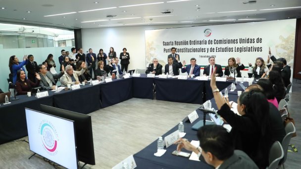 Avanza en comisiones del Senado reforma sobre salario mínimo Avanza en comisiones del Senado reforma sobre salario mínimo